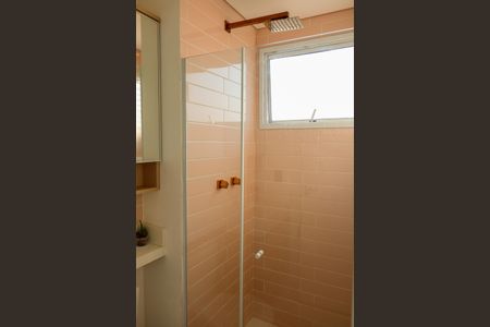 Apartamento à venda com 84m², 3 quartos e 2 vagas Apartamento à venda com 84m², 3 quartos e 2 vagasBanheiro da Suíte 1