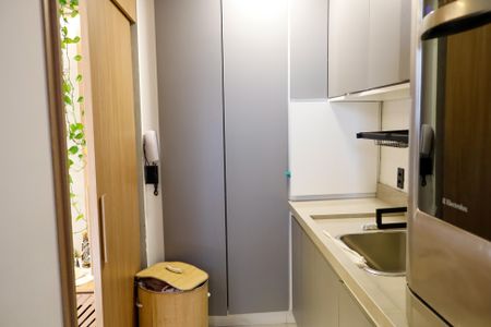 Apartamento à venda com 84m², 3 quartos e 2 vagas Apartamento à venda com 84m², 3 quartos e 2 vagasLavanderia