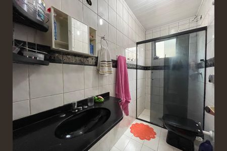 Casa à venda com 250m², 2 quartos e 3 vagas Casa à venda com 250m², 2 quartos e 3 vagasBanheiro Social