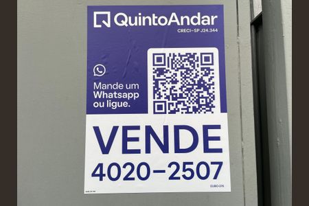 Casa à venda com 250m², 2 quartos e 3 vagas Casa à venda com 250m², 2 quartos e 3 vagasPlaca