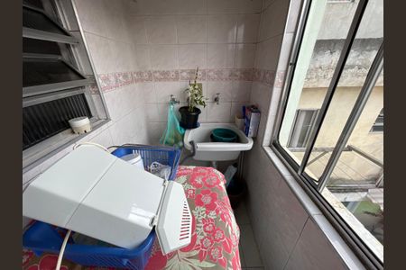 Casa à venda com 250m², 2 quartos e 3 vagas Casa à venda com 250m², 2 quartos e 3 vagasÁrea de Serviço