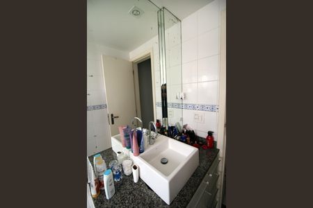 Apartamento à venda com 115m², 3 quartos e 1 vagaBanheiro da Suíte