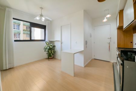 Sala de apartamento para alugar com 2 quartos, 33m² em Sé, São Paulo