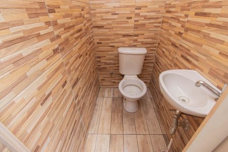 Casa à venda com 146m², 2 quartos e sem vagaBanheiro de Serviço