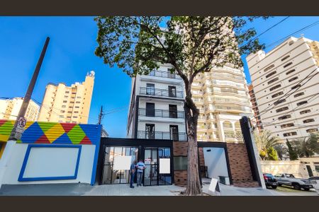 Apartamento à venda com 51m², 2 quartos e 1 vaga Apartamento à venda com 51m², 2 quartos e 1 vagaFachada