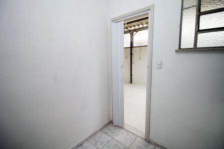 Apartamento para alugar com 76m², 2 quartos e 1 vagaQuarto de Serviço