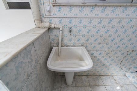 Apartamento para alugar com 76m², 2 quartos e 1 vaga Apartamento para alugar com 76m², 2 quartos e 1 vagaÁrea de Serviço