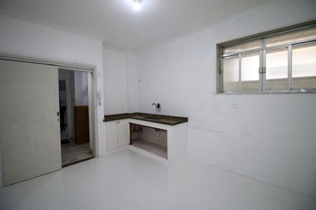 Apartamento para alugar com 76m², 2 quartos e 1 vagaCozinha