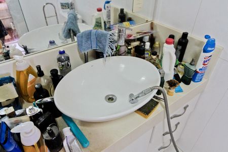 Apartamento à venda com 84m², 2 quartos e 2 vagasBanheiro da Suíte