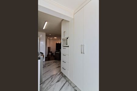 Apartamento à venda com 84m², 2 quartos e 2 vagasÁrea de Serviço