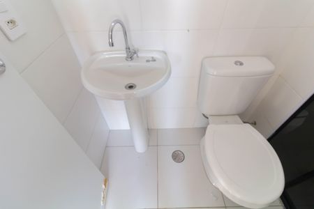 Apartamento à venda com 33m², 2 quartos e sem vaga Apartamento à venda com 33m², 2 quartos e sem vagaBanheiro