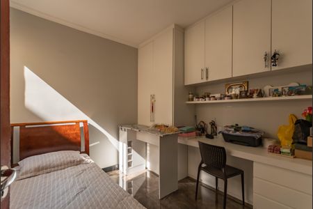 Apartamento à venda com 98m², 3 quartos e 2 vagasQuarto 2