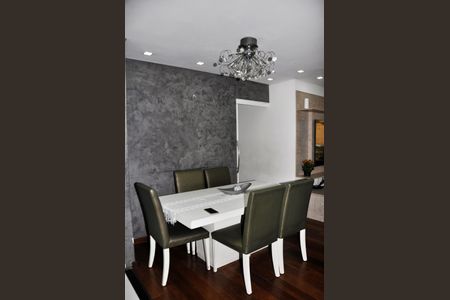 Apartamento à venda com 92m², 3 quartos e 1 vagaSala de Jantar