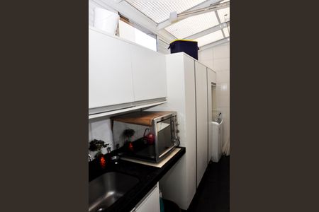 Apartamento à venda com 92m², 3 quartos e 1 vagaÁrea de Serviço