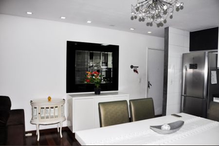 Apartamento à venda com 92m², 3 quartos e 1 vagaSala de Jantar