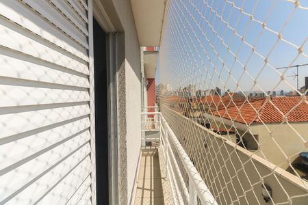 Casa de condomínio à venda com 110m², 3 quartos e 2 vagasSuíte 2 - Varanda