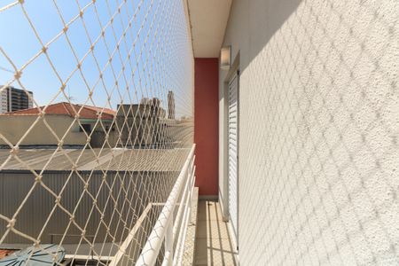 Casa de condomínio à venda com 110m², 3 quartos e 2 vagasSuíte 3 - Varanda