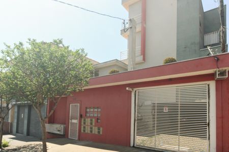 Casa de condomínio à venda com 110m², 3 quartos e 2 vagasFachada