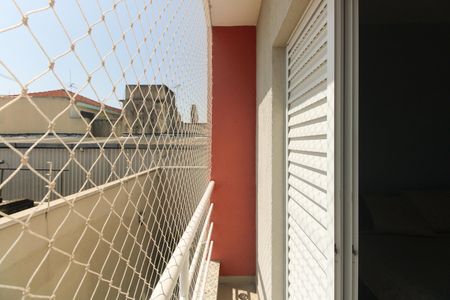 Casa de condomínio à venda com 110m², 3 quartos e 2 vagasSuíte 2 - Varanda