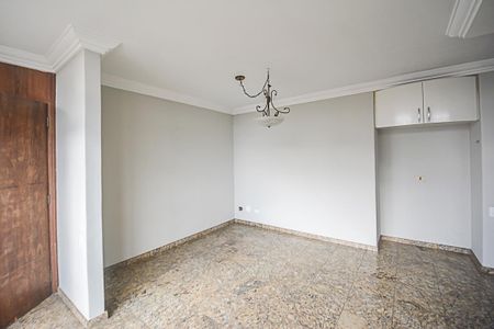 Apartamento à venda com 330m², 4 quartos e 3 vagasCopa