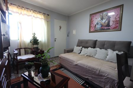 Sala de apartamento à venda com 2 quartos, 45m² em Jardim Santa Adelia, São Paulo