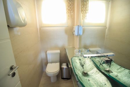 Apartamento à venda com 210m², 3 quartos e 2 vagasLavabo