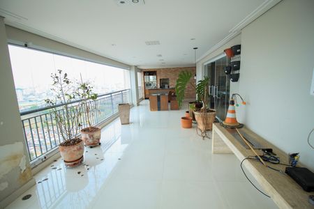 Apartamento à venda com 210m², 3 quartos e 2 vagasVaranda da Sala