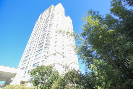 Apartamento à venda com 210m², 3 quartos e 2 vagasFachada