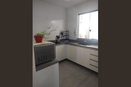 Casa à venda com 118m², 3 quartos e 1 vagaCozinha