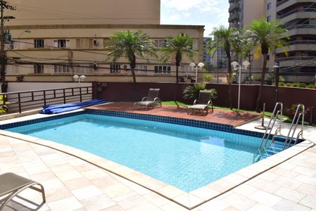 Apartamento para alugar com 174m², 4 quartos e 2 vagasÁrea comum - Piscina