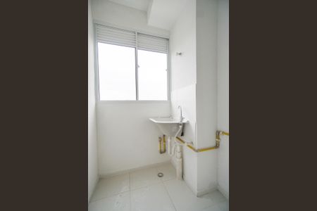 Apartamento à venda com 43m², 2 quartos e sem vaga Apartamento à venda com 43m², 2 quartos e sem vagaÁrea de serviço