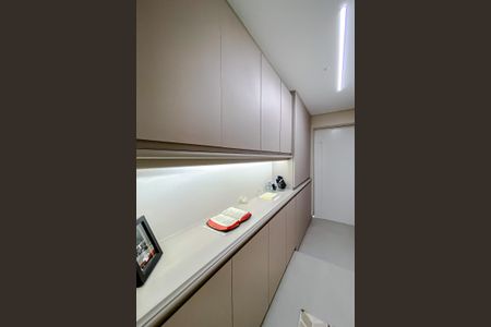 Apartamento à venda com 300m², 4 quartos e 4 vagasCorredor