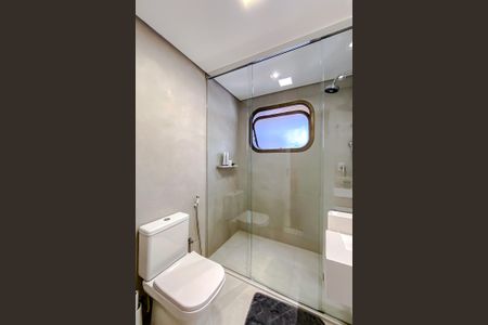 Apartamento à venda com 300m², 4 quartos e 4 vagasBanheiro da Suíte 1