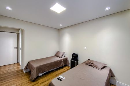 Apartamento à venda com 300m², 4 quartos e 4 vagasQuarto 1 - Suíte