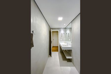 Apartamento à venda com 300m², 4 quartos e 4 vagasBanheiro da Suíte 3