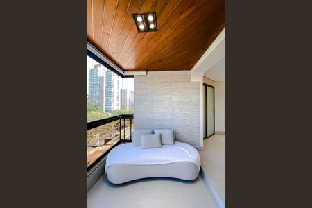 Apartamento à venda com 300m², 4 quartos e 4 vagasVaranda da Sala