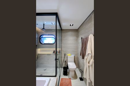 Apartamento à venda com 300m², 4 quartos e 4 vagasBanheiro da Suíte 4