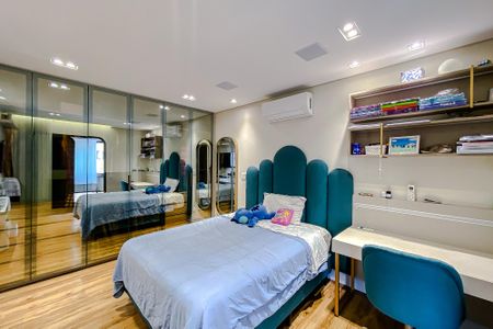 Apartamento à venda com 300m², 4 quartos e 4 vagasQuarto 2 - Suíte