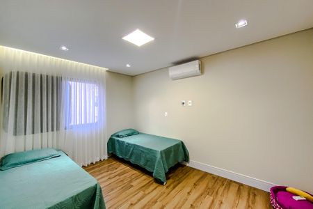 Apartamento à venda com 300m², 4 quartos e 4 vagasQuarto 3 - Suíte