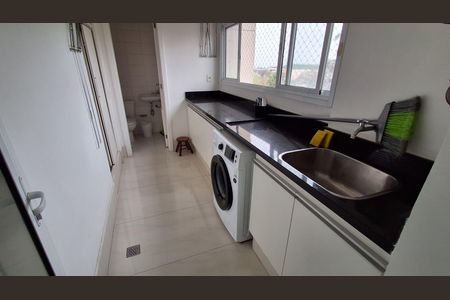 Apartamento para alugar com 186m², 3 quartos e 3 vagasÁrea de Serviço