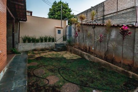 Casa para alugar com 95m², 2 quartos e 2 vagasÁrea comum