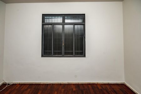 Sala de casa para alugar com 2 quartos, 95m² em Santa Monica, Belo Horizonte