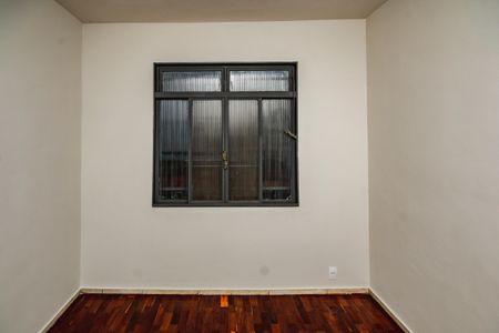Casa para alugar com 95m², 2 quartos e 2 vagasQuarto 2