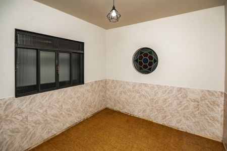 Sala de casa para alugar com 2 quartos, 95m² em Santa Monica, Belo Horizonte