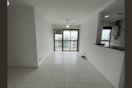 Apartamento à venda com 60m², 2 quartos e 2 vagas Apartamento à venda com 60m², 2 quartos e 2 vagasSala