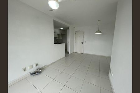 Sala de apartamento à venda com 2 quartos, 60m² em Recreio dos Bandeirantes, Rio de Janeiro
