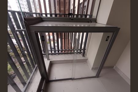 Apartamento para alugar com 66m², 2 quartos e 1 vaga Apartamento para alugar com 66m², 2 quartos e 1 vagaVaranda