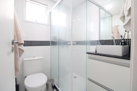 Apartamento à venda com 72m², 3 quartos e 2 vagasBanheiro da Suíte