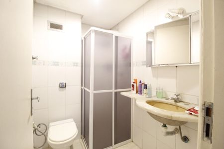 Apartamento à venda com 135m², 3 quartos e sem vagaBanheiro