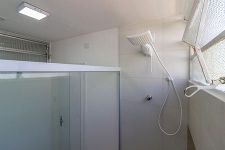 Apartamento à venda com 70m², 2 quartos e 1 vagaBanheiro da Suíte